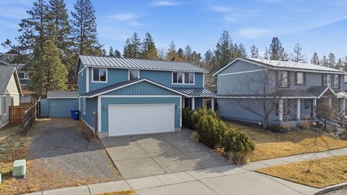 2500 Nw Summerhill Dr, Bend, OR, 97703-5295 | Card Image