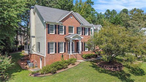 2045 Crossover Dr, Cumming, GA, 30040-9638 | Card Image