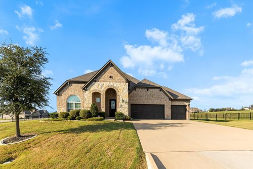 3930 Clear Water Ln, Nevada, TX, 75173-6244 | Card Image