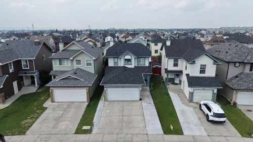 136 Saddlecreek Terr Ne, Calgary, AB, T3J4A6 | Card Image