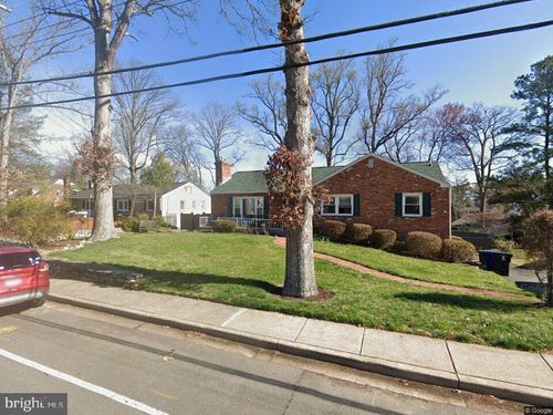 3919 N Chesterbrook Rd, Arlington, VA, 22207-4633 | Card Image