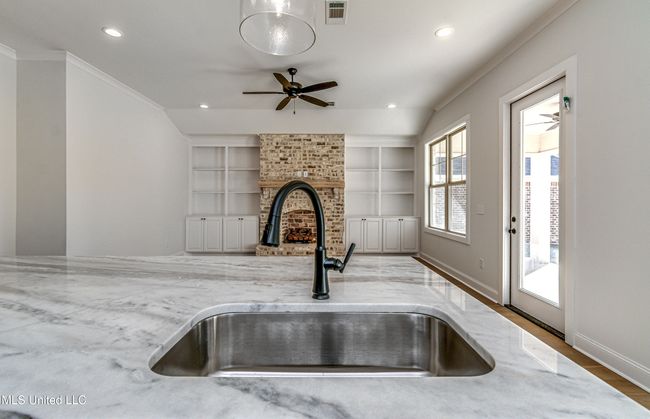 605 Cobalt Way-40 | Image 34