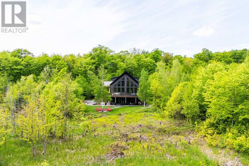 1241 Northshore Road, Muskoka Lakes (Watt), ON, P0B1M0 | Card Image