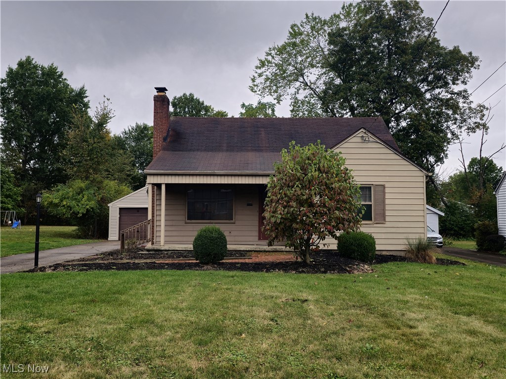 Afton Ave, Youngstown, OH 44512
