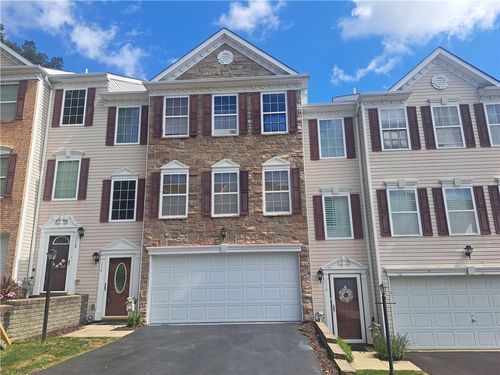 116 Alderwood Dr, Greensburg, PA, 15601-5479 | Card Image