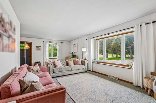 203 Hill Road, ROSENDALE, WI, 54974 | Card Image