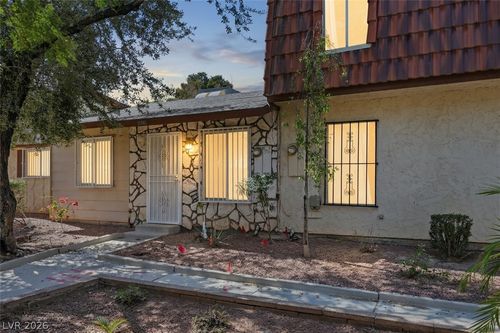 3936 Voxna St, Las Vegas, NV, 89119-7184 | Card Image