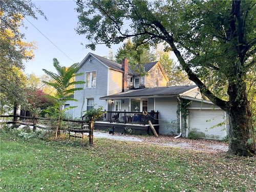 825 Youngstown Lowellville Rd, Lowellville, OH, 44436-1061 | Card Image