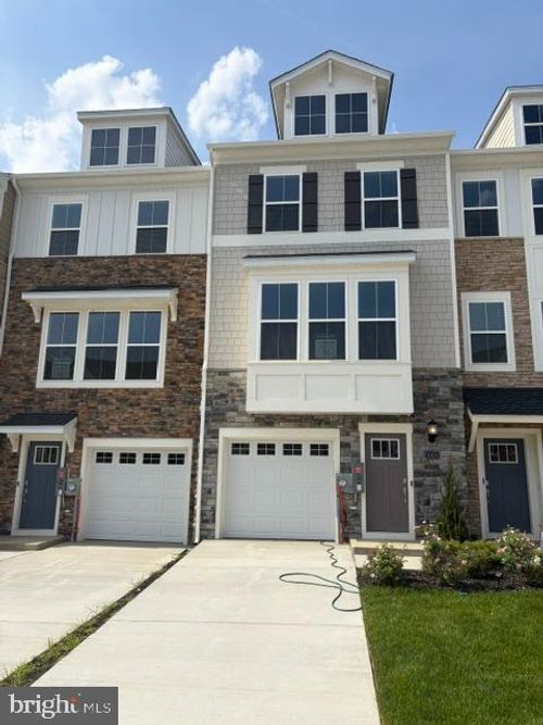 10531 Cobbler Pl, WHITE PLAINS, MD, 20695-4337 | Card Image