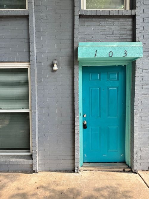 apt-103-3822 Southway Dr, Austin, TX, 78704-6868 | Card Image
