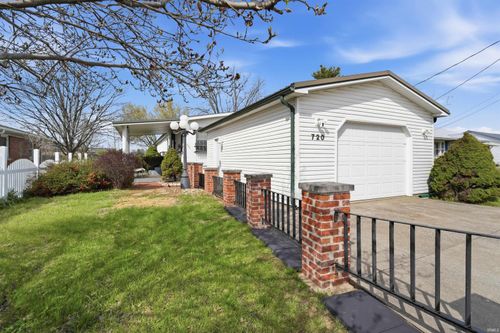 720 E Christian Street, Princeton, IN, 47670 | Card Image