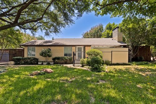 6406 Chesley Ln, Dallas, TX, 75214-2233 | Card Image
