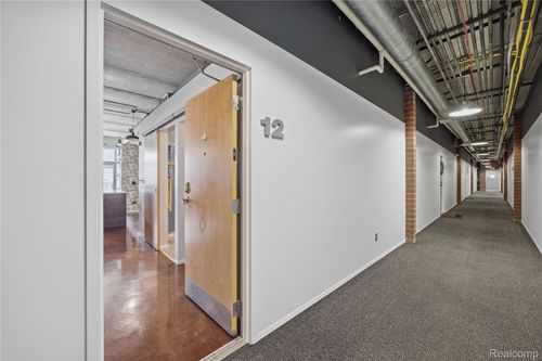 unit-12-322 E Harrison Ave, Royal Oak, MI, 48067-3284 | Card Image