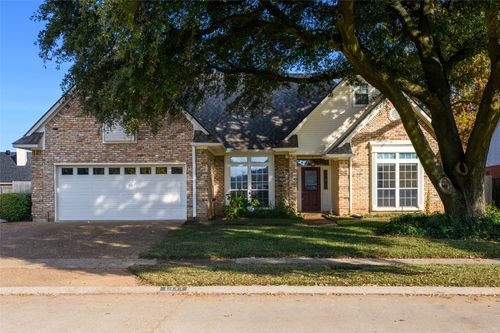 1341 Whitehall Dr, Bossier City, LA, 71112-4549 | Card Image