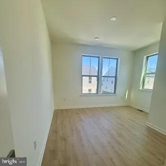 Residential Lease in ASHBURN 5