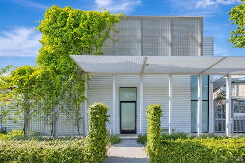 212 Tucker St, Healdsburg, CA, 95448-4423 | Card Image