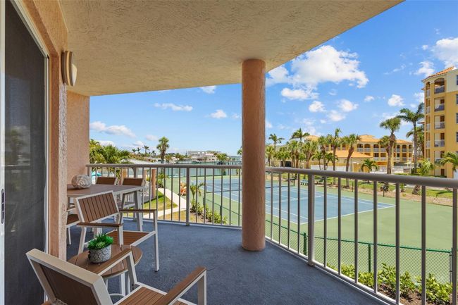 APT-210 - 5445 Gulf Blvd, Condo with 2 bedrooms, 2 bathrooms and null parking in ST PETE BEACH FL | Image 12