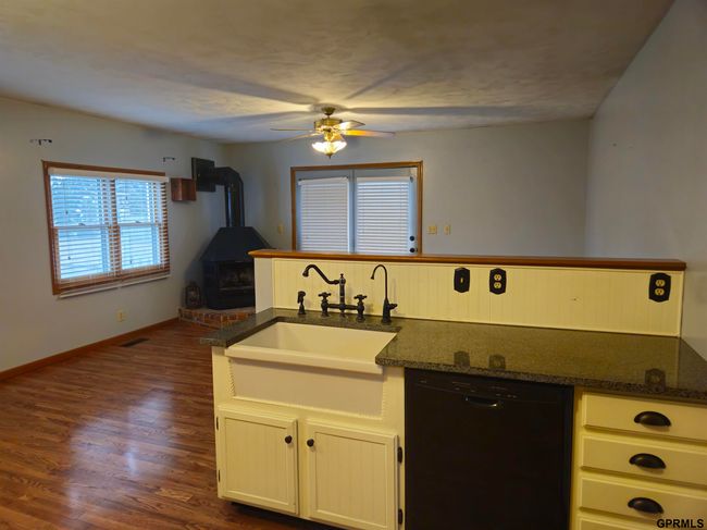 403 A St, House other with 4 bedrooms, 2 bathrooms and 2 parking in Shelton NE | Image 13