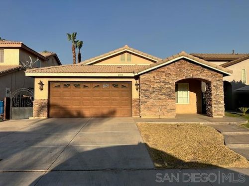 2212 I Yturralde Dr, Calexico, CA, 92231-9795 | Card Image