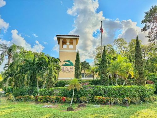apt-305-351 Palm Way, Pembroke Pines, FL, 33025-1180 | Card Image