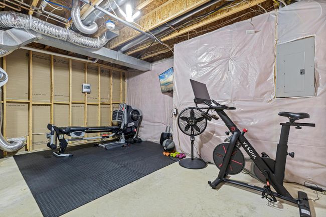 Utility bonus space | Image 34