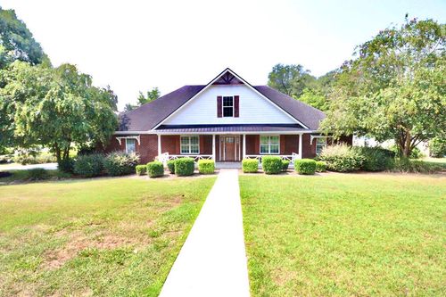 4752 San Saba Dr, Hahira, GA, 31632-2620 | Card Image