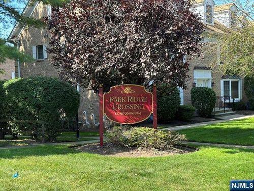 107A S Maple Ave, Park Ridge, NJ, 07656 | Card Image