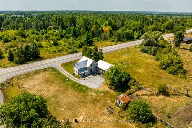 2106 Dunrobin Rd, House other with 3 bedrooms, 2 bathrooms and 8 parking in Dunrobin ON | Image 5
