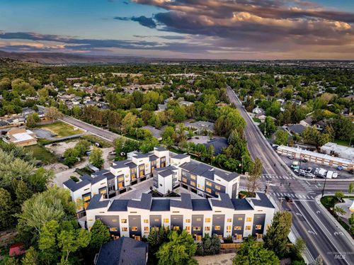 118 E Pennsylvania St, Boise, ID, 83706-4422 | Card Image