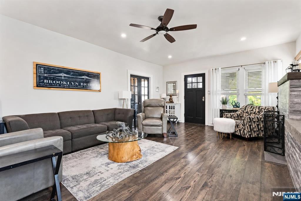 Residential in North Arlington 3