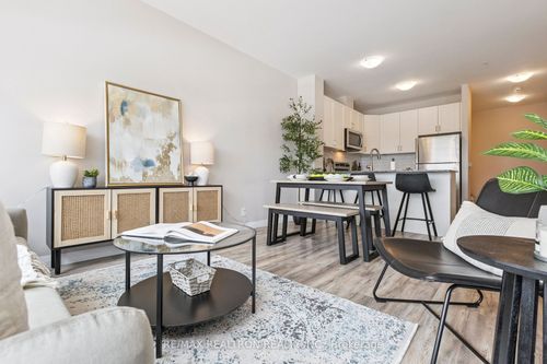 1310-104 Garment St, Kitchener, ON, N2G0C8 | Card Image