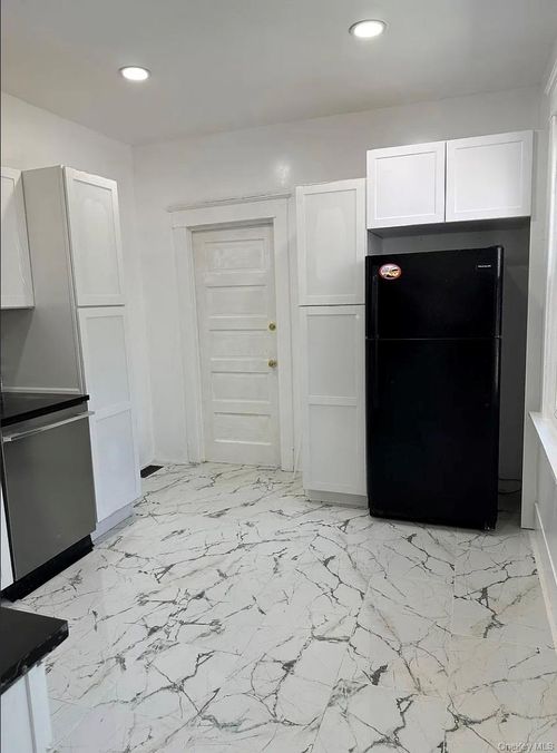 2-15 Forbus St, Poughkeepsie, NY, 12601-4601 | Card Image