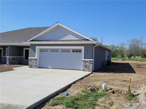 547 Reed Ave, Versailles, OH, 45380-6503 | Card Image