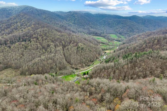 8020 Meadow Fork Rd, House other with 7 bedrooms, 7 bathrooms and null parking in Hot Springs NC | Image 39