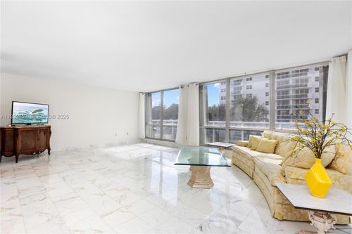 208s-2751 S Ocean Dr, Hollywood, FL, 33019-2716 | Card Image