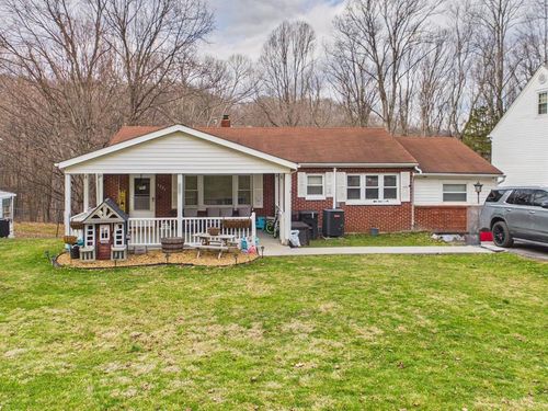 1231 Sunrise Drive, Bluefield, WV, 24701 | Card Image