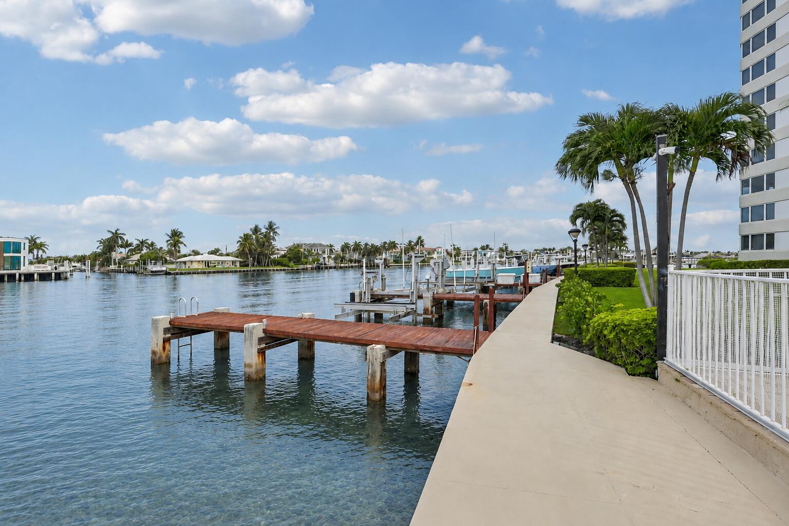 Residential Lease in Highland Beach 3