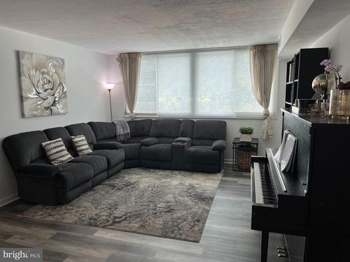 unit-103-7111 Park Heights Ave, BALTIMORE, MD, 21215-1612 | Card Image