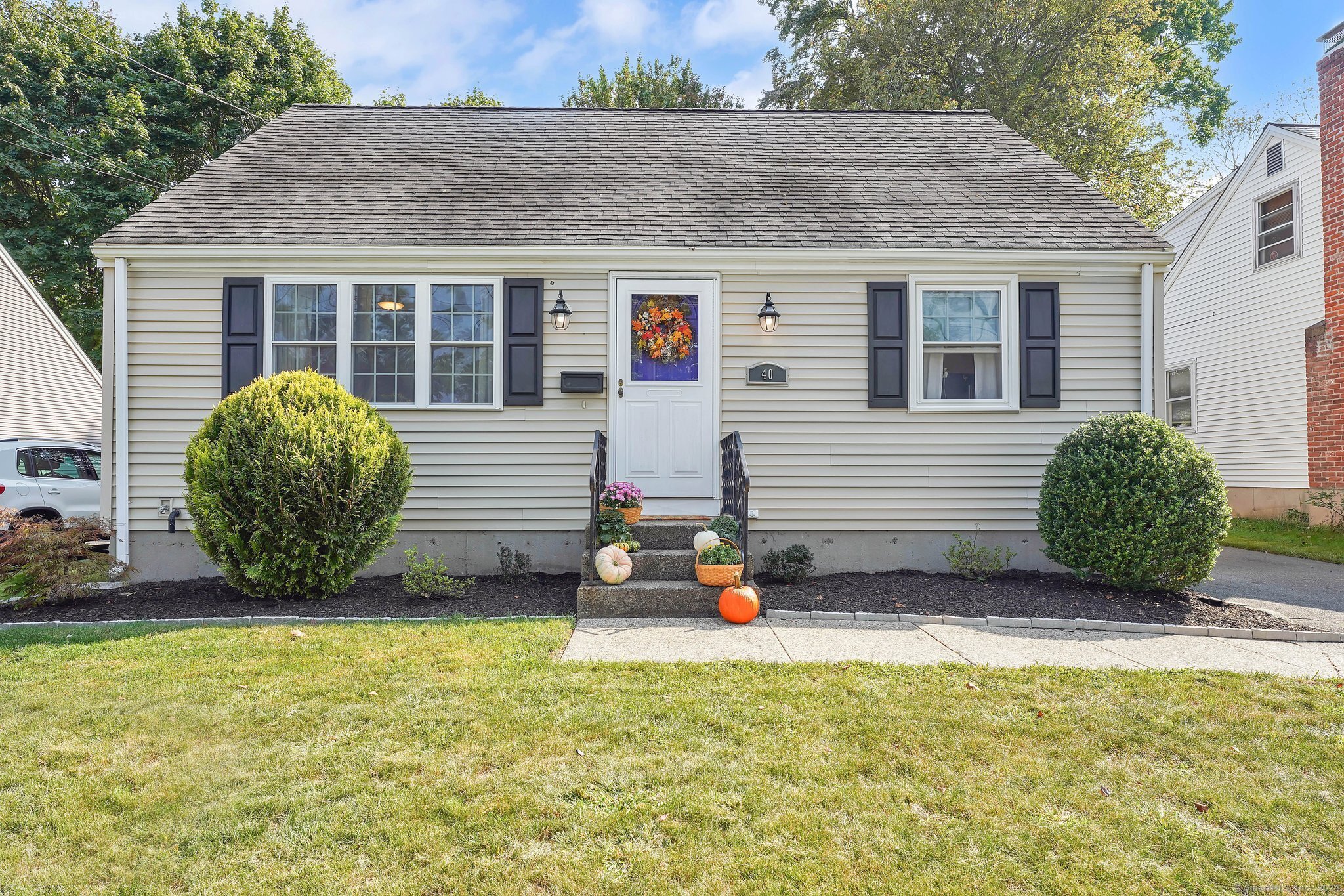 Rosemont Ave, Bristol, CT 06010
