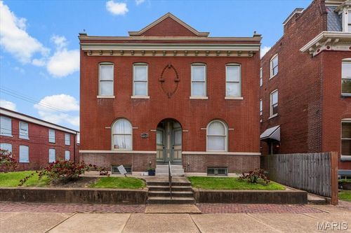 14-712-14 Shenandoah Ave, Saint Louis, MO, 63104-4153 | Card Image