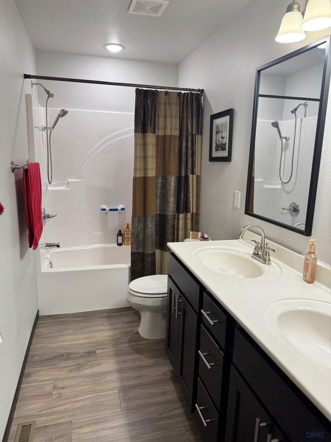 3408 Davenport Loop, House other with 4 bedrooms, 3 bathrooms and null parking in Sturgis SD | Image 21