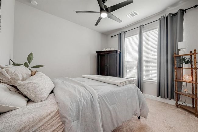 Downstairs Bedroom | Image 20