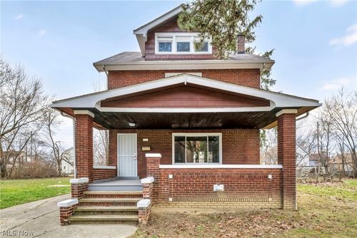 3286 E 140th St, Cleveland, OH, 44120-4074 | Card Image
