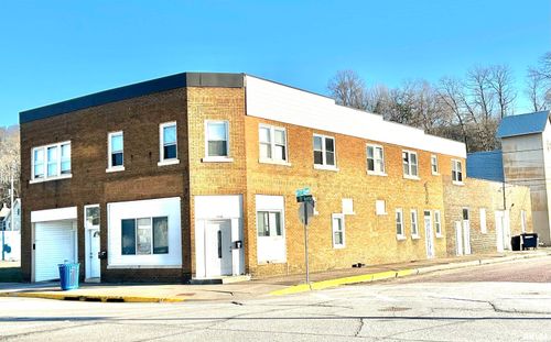 1102-12-1102 15th Ave, East Moline, IL, 61244-1413 | Card Image