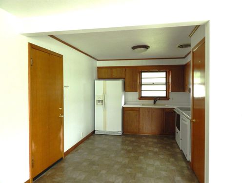 602 S 4th, Montezuma, IA, 50171 | Card Image