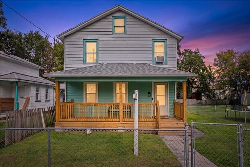 206 Atkinson St, Rochester, NY, 14608-2153 | Card Image
