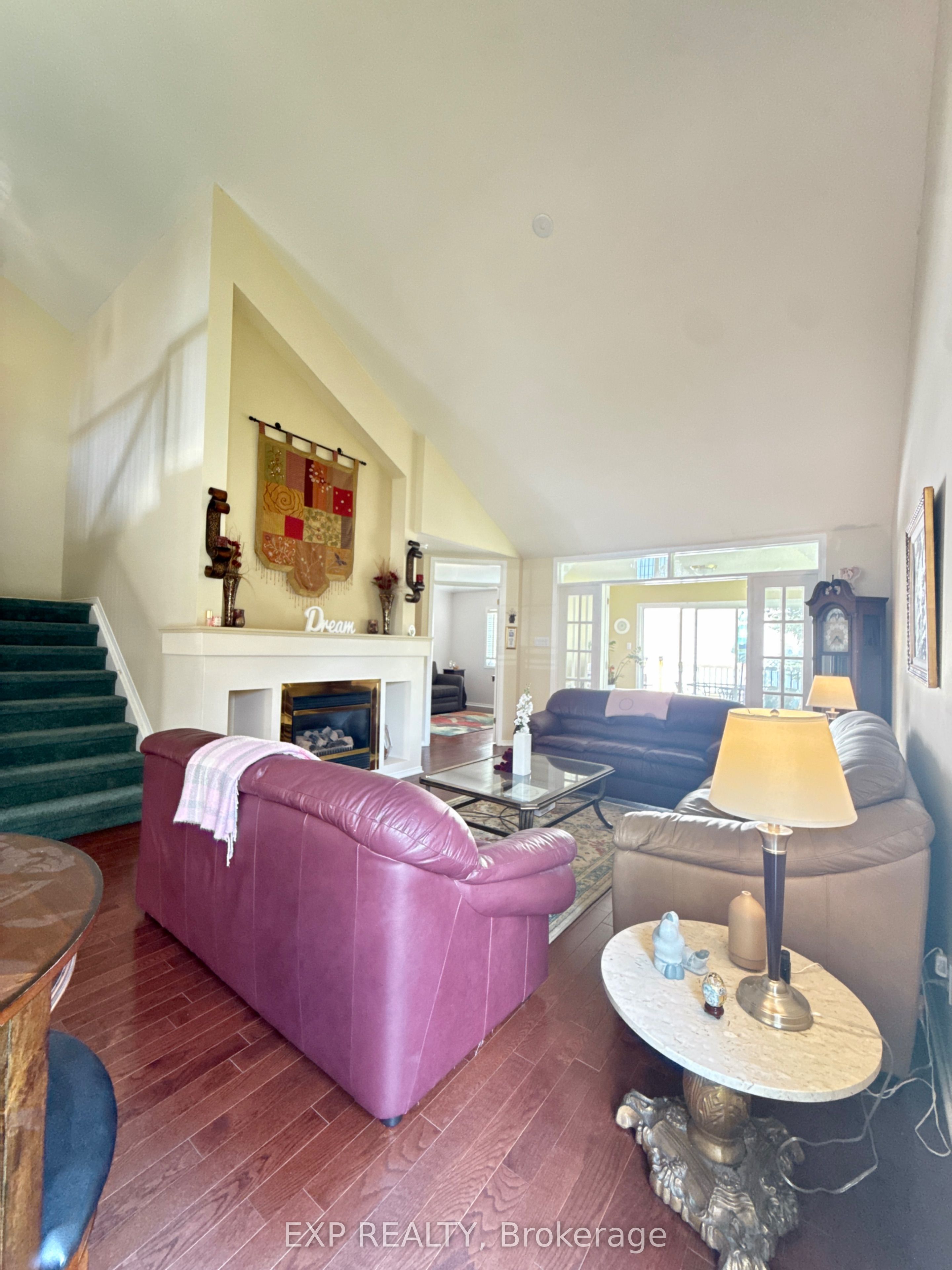 Residential Lease in Barrhaven 5