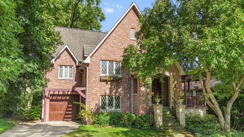 709 Prospect Ave, Barrington, IL, 60010-2803 | Card Image