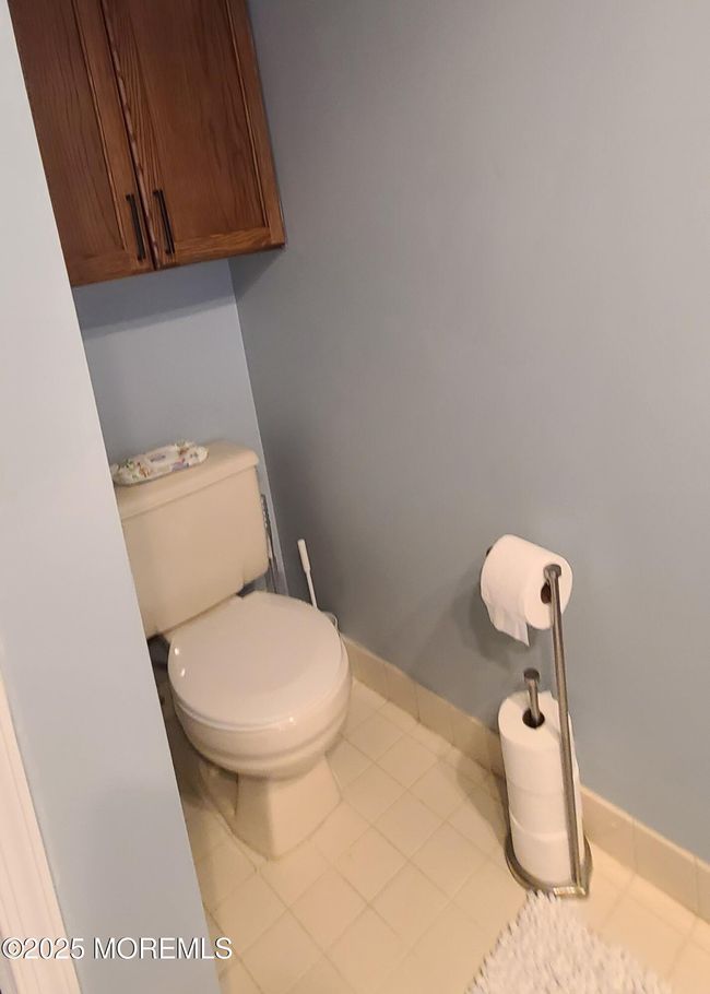 312 Towne Dr, Condo with 2 bedrooms, 2 bathrooms and 1 parking in Manalapan NJ | Image 21