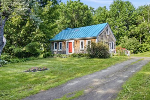 98 Waters Hill Rd, Livermore, ME, 04253-3403 | Card Image